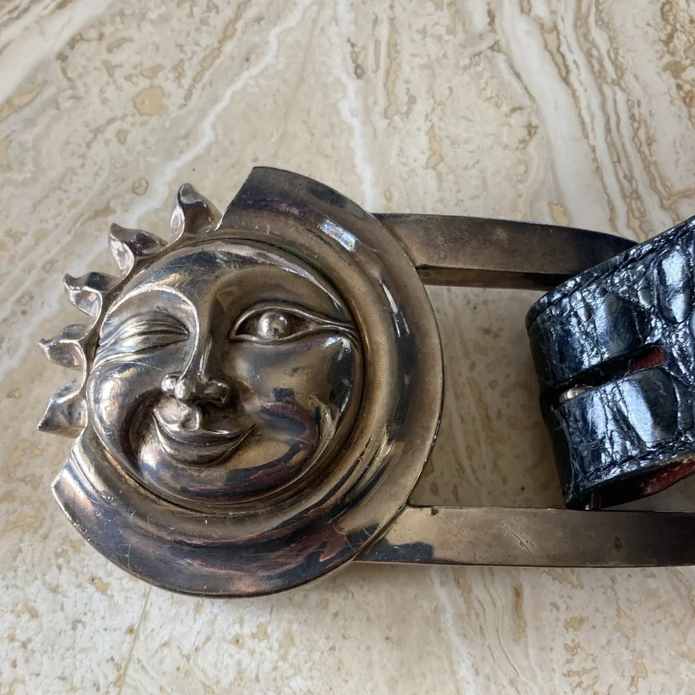 Kieselstein-Cord Sun with Black Alligator Belt, Size 3. - Picture 9 of 9